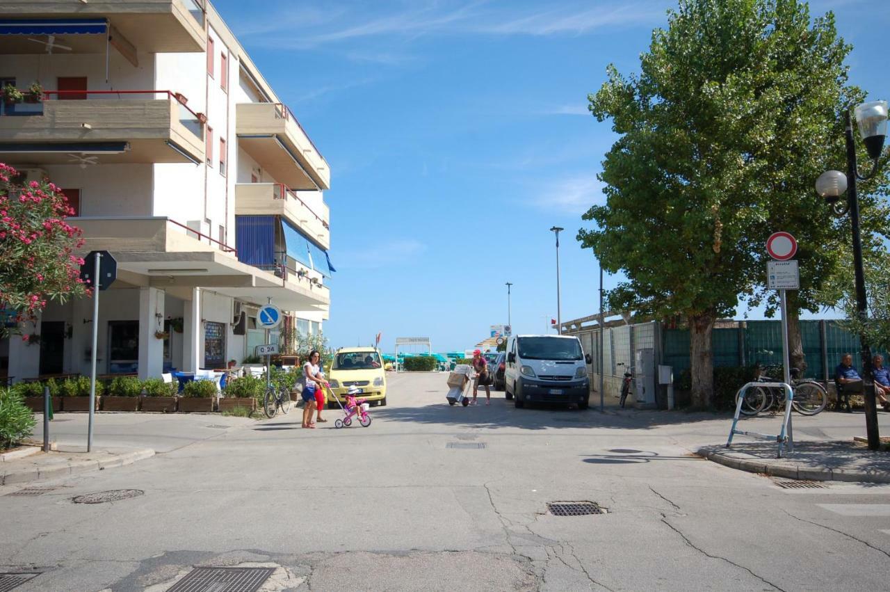 Appartamento Al Mare A Silvi Marina Luaran gambar